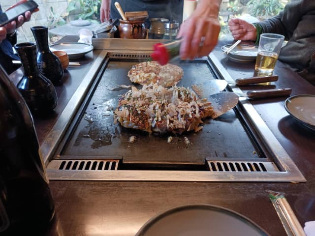 紅葉鎌倉テレビに出た「お好み焼き津久井」と鎌倉散策